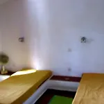 House With Beautiful Garden And Swimming Pool Tatil Evi *