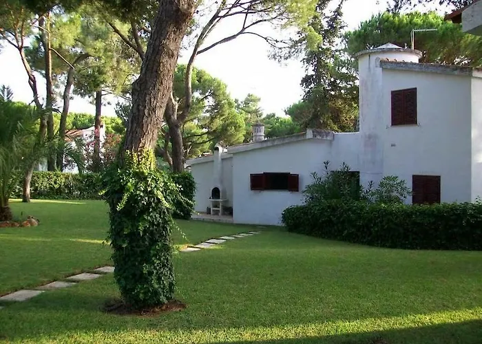 House With Beautiful Garden And Swimming Pool Quarteira
